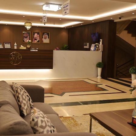 Gold Palace Serviced Apartments Джеда Екстериор снимка