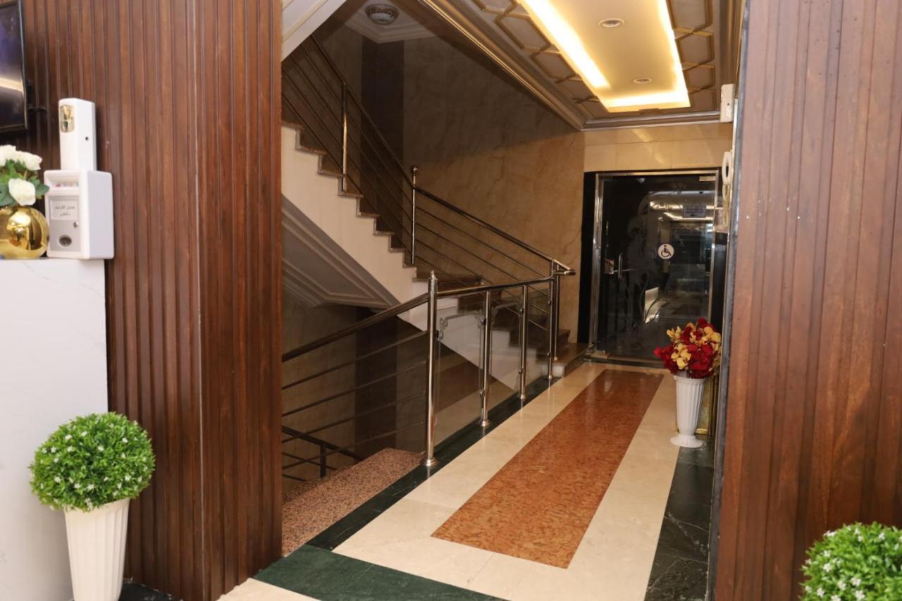Gold Palace Serviced Apartments Джеда Екстериор снимка