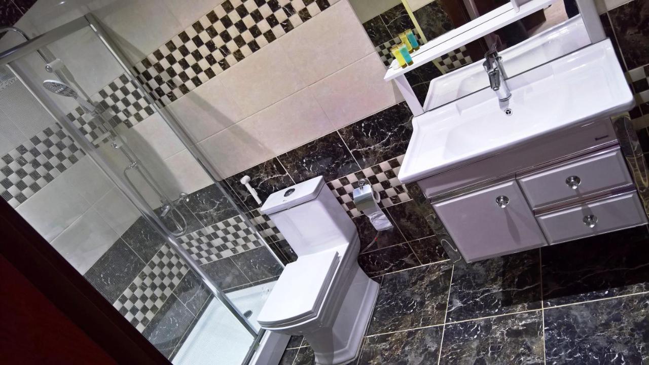 Gold Palace Serviced Apartments Джеда Екстериор снимка