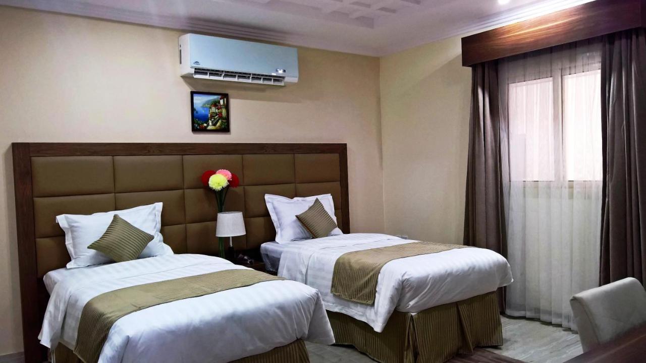 Gold Palace Serviced Apartments Джеда Екстериор снимка